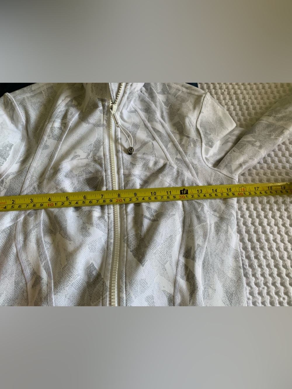 Lululemon Define Jacket Size 6 - Picture 12 of 12